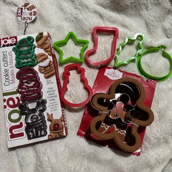 Christmas cookie cutters - Picture 1 of 3